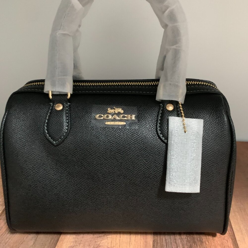 Luxury Coach Rowan Boston Bag, Jet Black Finish - Picture 2 of 4